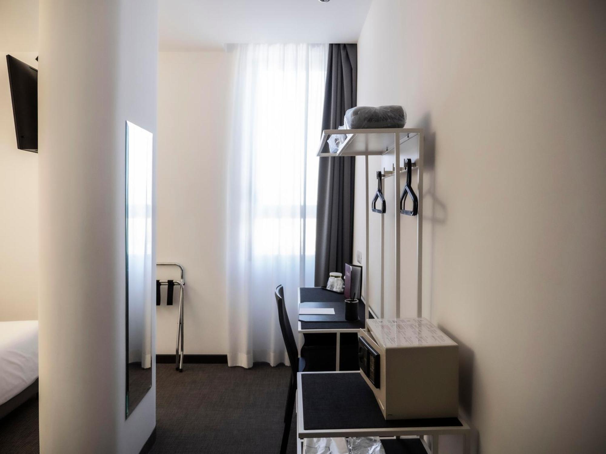 Loto Business Hotel Řím Exteriér fotografie